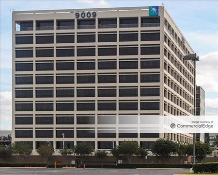 Office space for Rent at 9009 West Loop South in Houston
