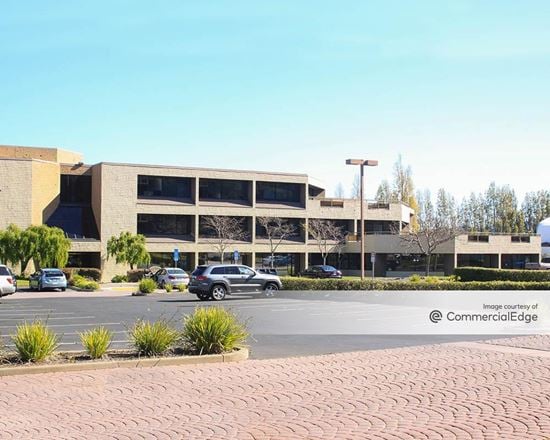 Marina Office Plaza