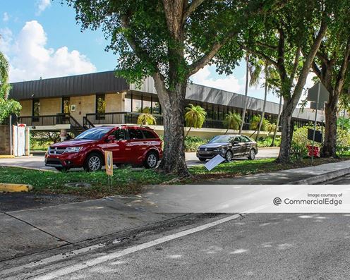 Pine Island Professional Center