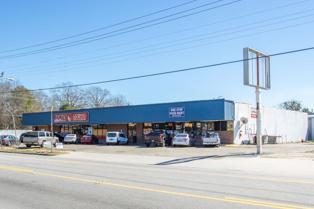 Family Dollar Strip Center | 12,900 SF | 82% Occupied