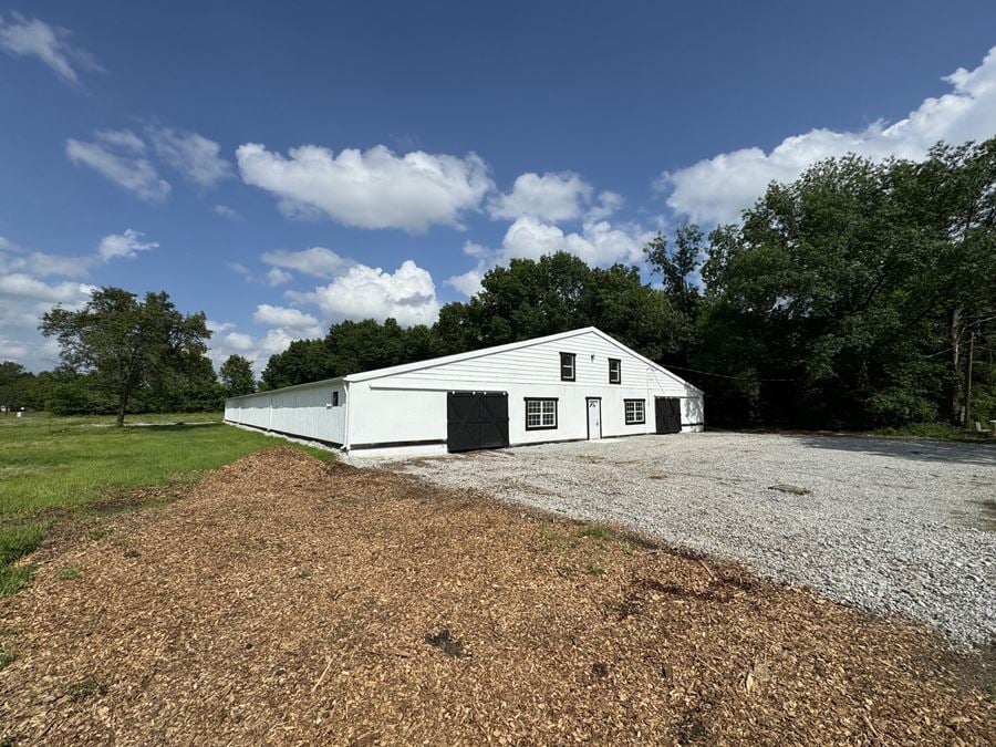 Horse Barn with 17 Acres