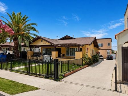 Multi-Family space for Sale at 1073-1075 Hoffman Ave in Long Beach