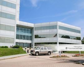 Putnam Park Office Center