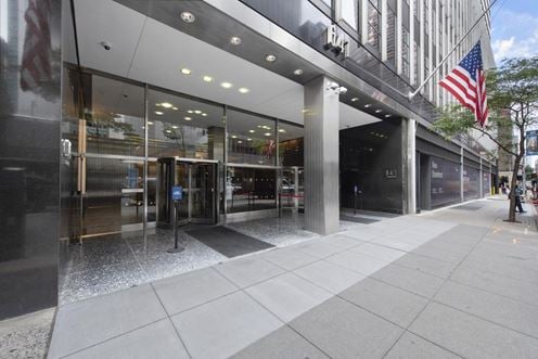 Corporate Suites - Lexington