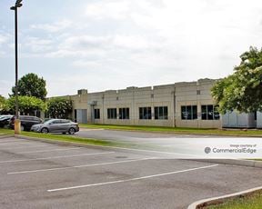 Pellissippi Corporate Center - 2401 Cherahala Blvd