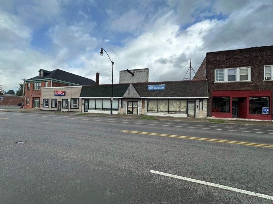 New Price! 8,534+/- SF RETAIL SPACE