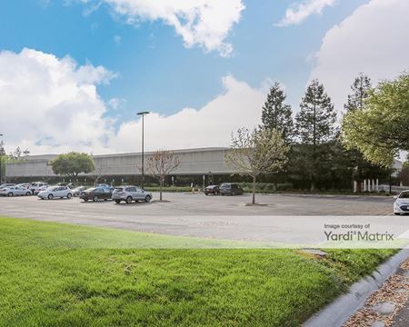 Commercial space for Rent at 1051 Sandisk Drive in Milpitas