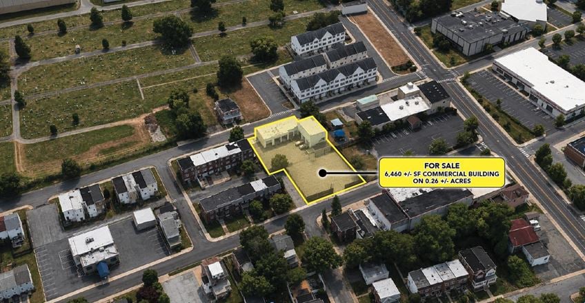 25 Eastlawn Avenue