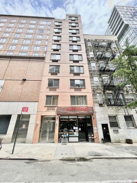 Retail space for Sale at 137 E 13th St in New York