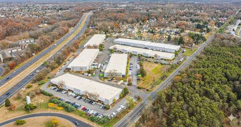 Village of Pine Run Commerce Center