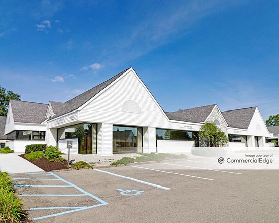 Maple Park Office Center