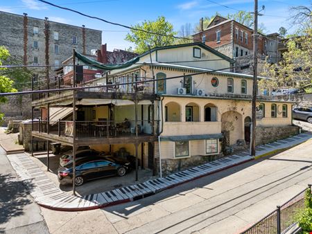 Retail space for Sale at 10 Mountain St in Eureka Springs