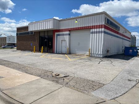 Photo of commercial space at 312 17th Street in Bettendorf