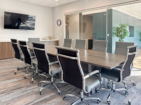 Regus - Sugarland - University Blvd