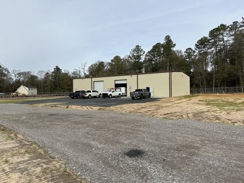 6,000 sq. ft. Office / Warehouse
