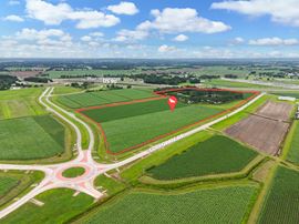 ±44.8-Acre Development Site on US 90