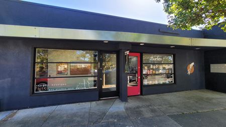 Commercial space for Rent at 300 S A St in Santa Rosa