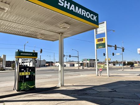 Photo of commercial space at 528 Choctaw Ave in Chickasha