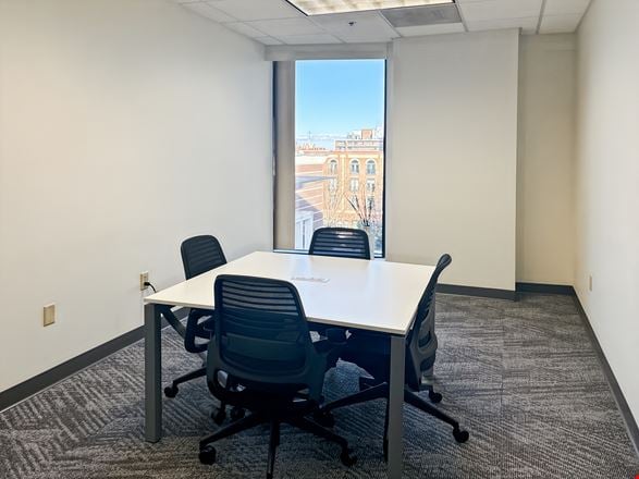 Regus - Columbia - 1501 Main St