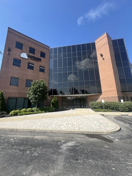 Photo of commercial space at 2670 Chancellor Dr in Crestview Hills