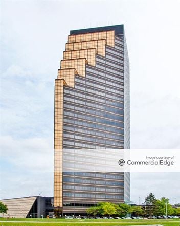 2000 Town Center