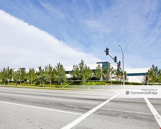 Fontana Commerce Center - Building 5
