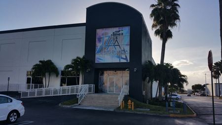 Miami Airport Center - Office / Warehouse for Sale - Miami