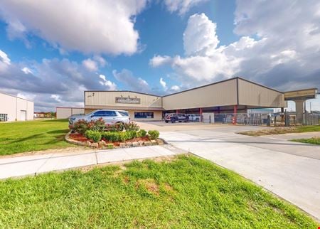 Industrial space for Sale at 5960 Mounes Street in Elmwood