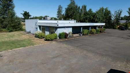 Photo of commercial space at 276 Warner Milne Rd in Oregon City