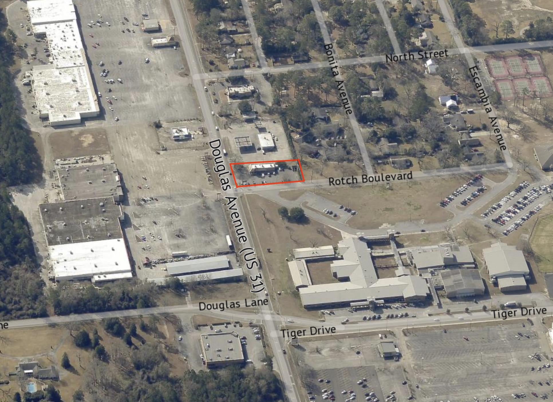 1715 Douglas Ave, Brewton, AL 36426