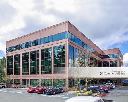 Photo of commercial space at 4800 Meadows Road in Lake Oswego