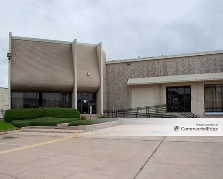 Industrial space for Rent at 1150 Silber Road in Houston