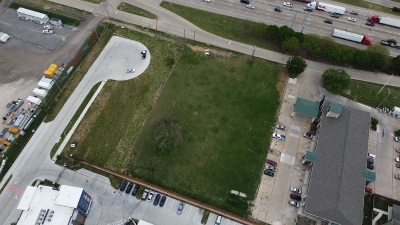 1625 E Interstate 30