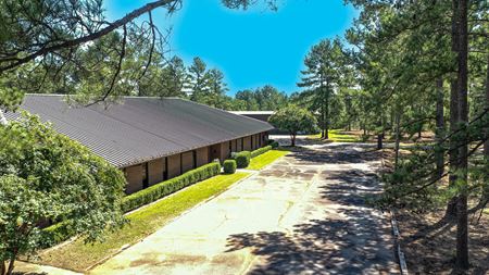 Photo of commercial space at 31 Quail Run in Edgefield