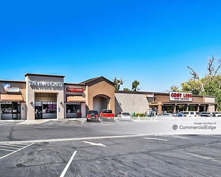 Retail space for Rent at 870 North Yosemite Avenue in Oakdale