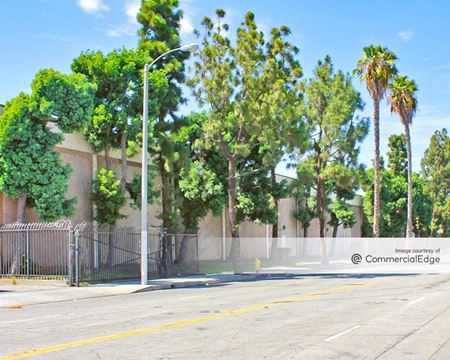 Industrial space for Rent at 2540 Industry Way in Lynwood
