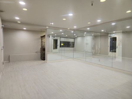 Retail space for Rent at 1110 Burlingame Ave in Burlingame