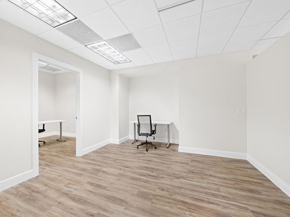 2803 E Commercial Blvd
