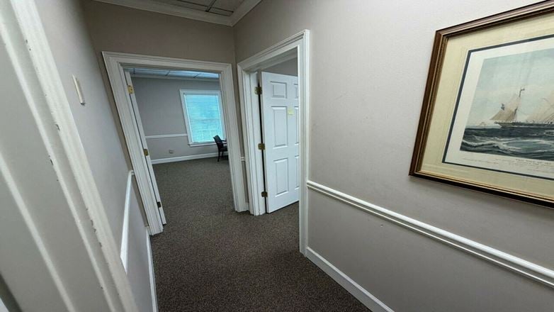 ±2,000 SF - Marietta Office