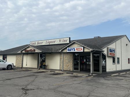 Photo of commercial space at 1427 North Coliseum Boulevard in Fort Wayne