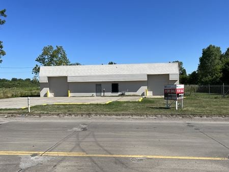 Commercial space for Rent at 28486 Beverly in Romulus