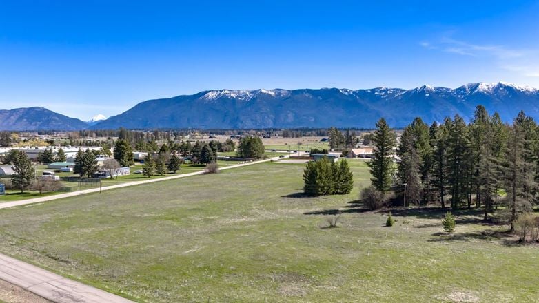 3796 Highway 2 E