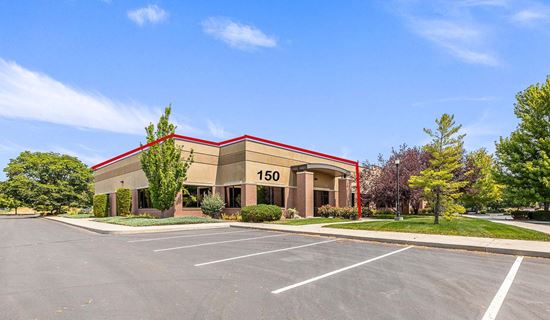 Plaza Bonito in El Dorado Business Park