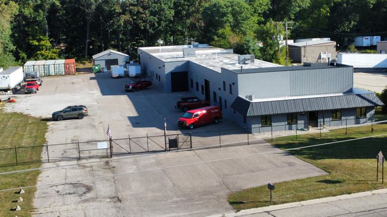 11801 Grand River