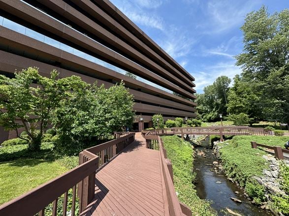 120 White Plains Road
