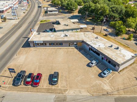 Retail space for Rent at 1201 Lake Air Dr in Waco