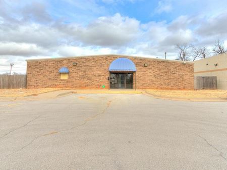 6,275 SQFT Retail for Lease in Bethany OK - Bethany