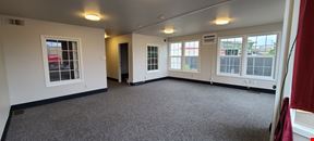 Endcap Retail or Office Space - First Month Rent Free!