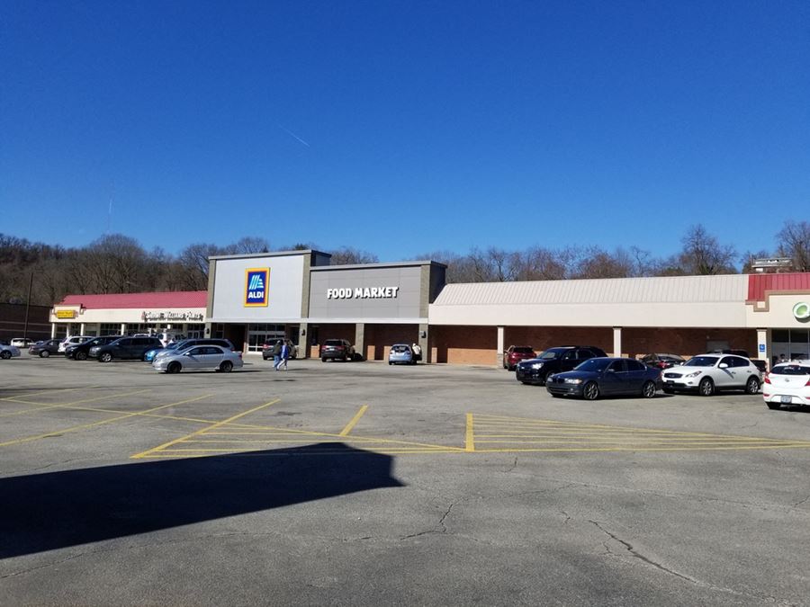 3,600 SF - 4,757 SF Retail | Forest Hills