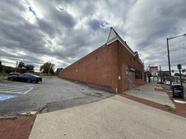 7564 Haverford Ave